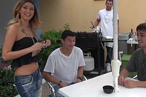 ass美国成熟少妇pics