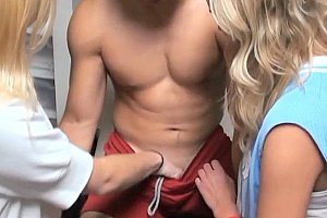 欧美女同人妖性视频