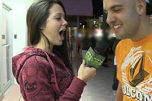 欧美真人操b视频